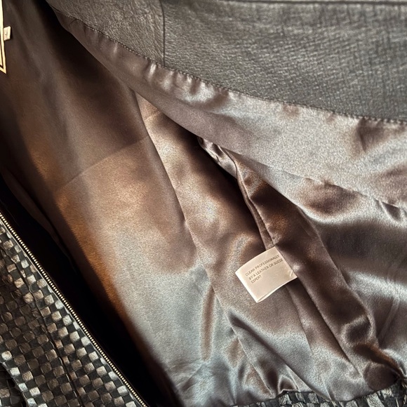 Braided, Leather Jacket with Removable, Rabbit Collar — Large - Picture 4 of 5